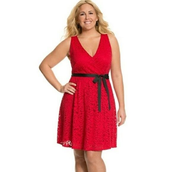 NWT Lane Bryant Red Lace Sleeveless Surplice Fit/Flare Midi Knee Length Dress 22 - Picture 1 of 10